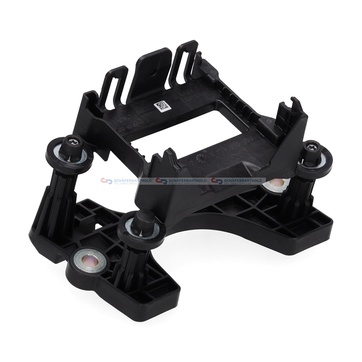 Fäste, stötfångare, Fram